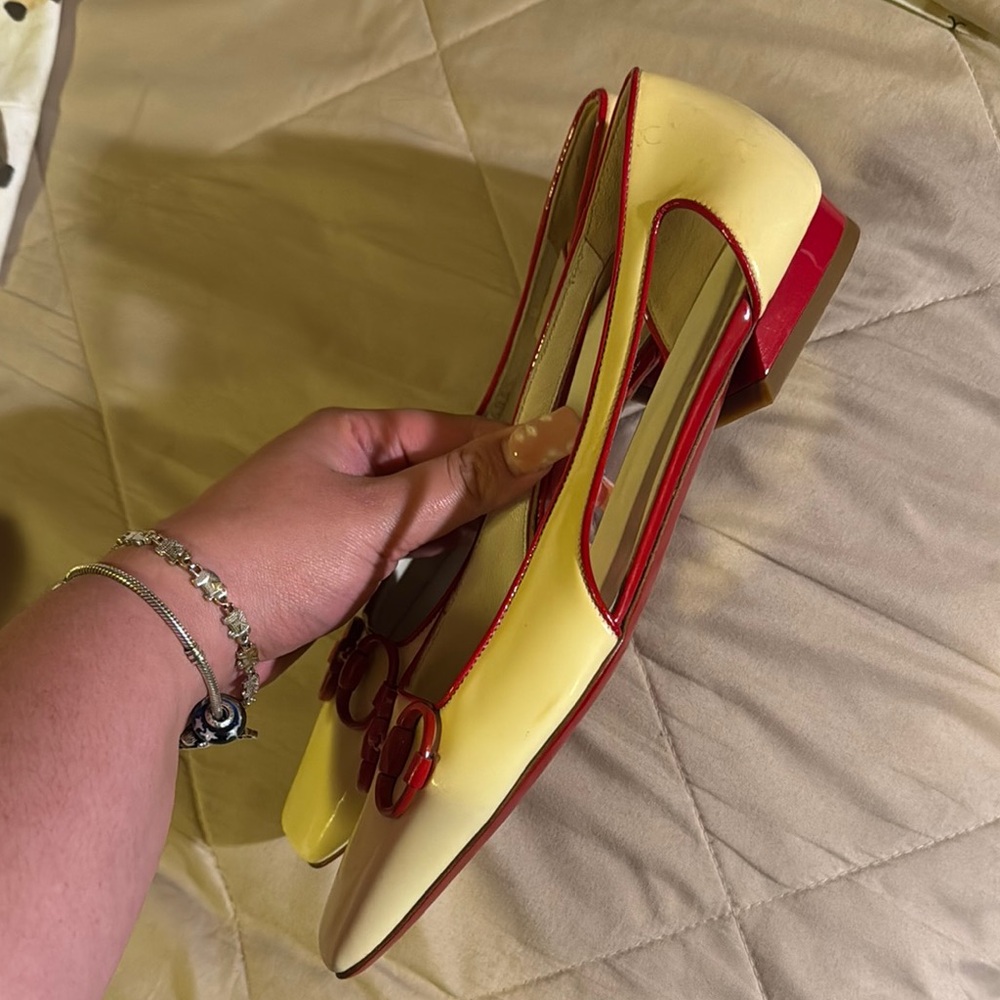 Women’s Gucci vintage heels patent flats new with little defects - Picture 3 of 9
